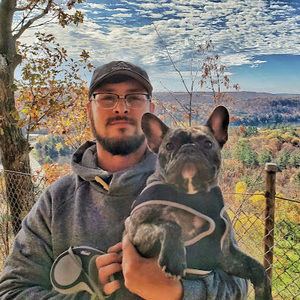 Meet your Posher, Devin